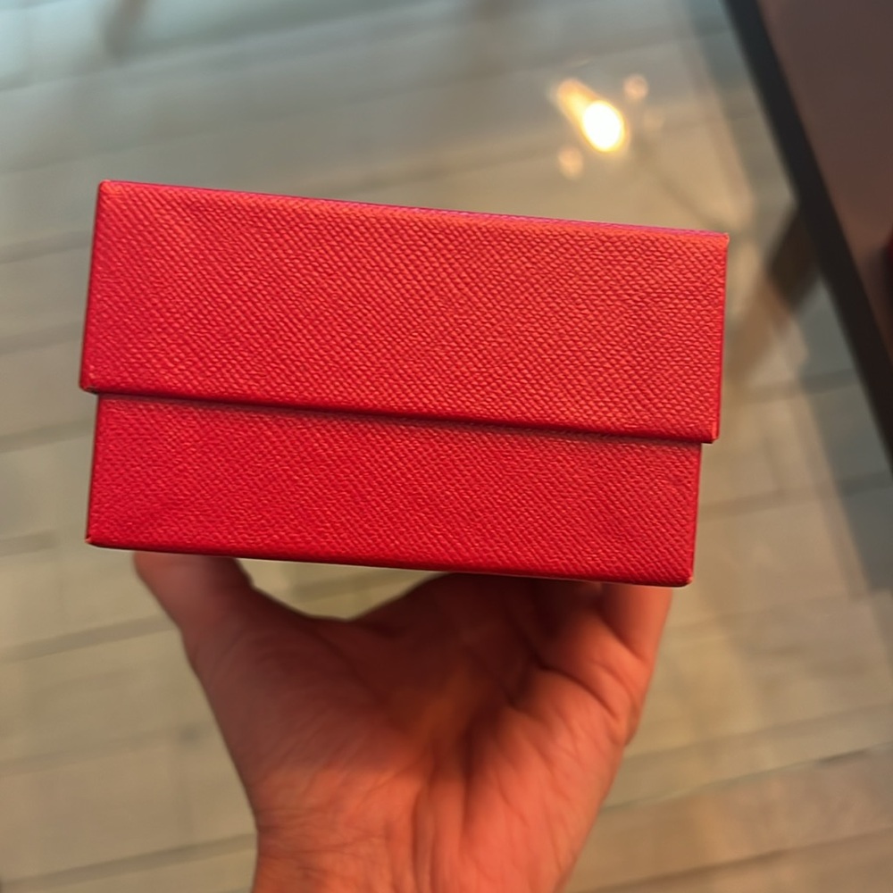 Cartier classic red box. Rectangular - Picture 5 of 7